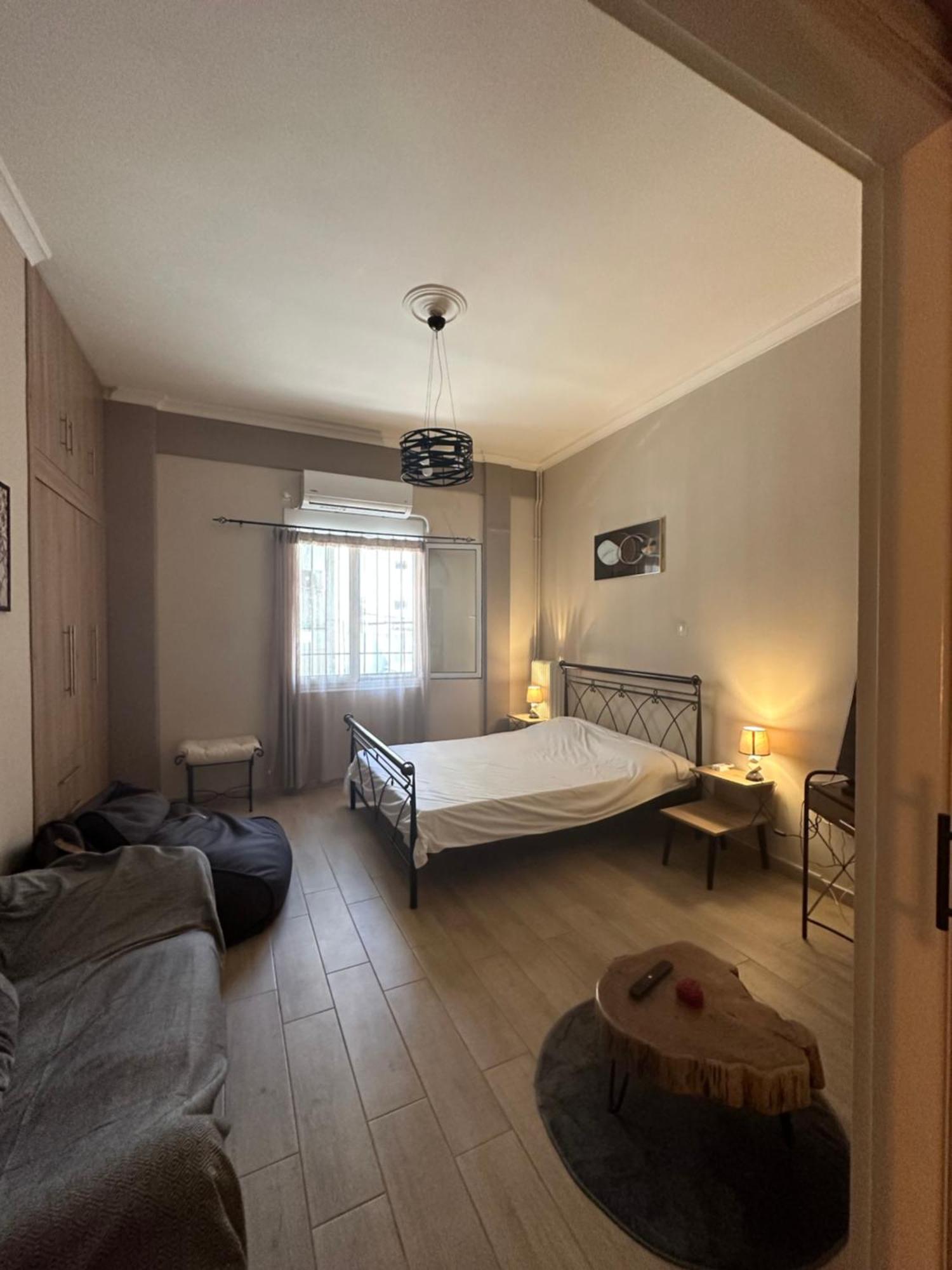 Ζεστή Φωλίτσα Στο Κέντρο. Appartement Athene Buitenkant foto
